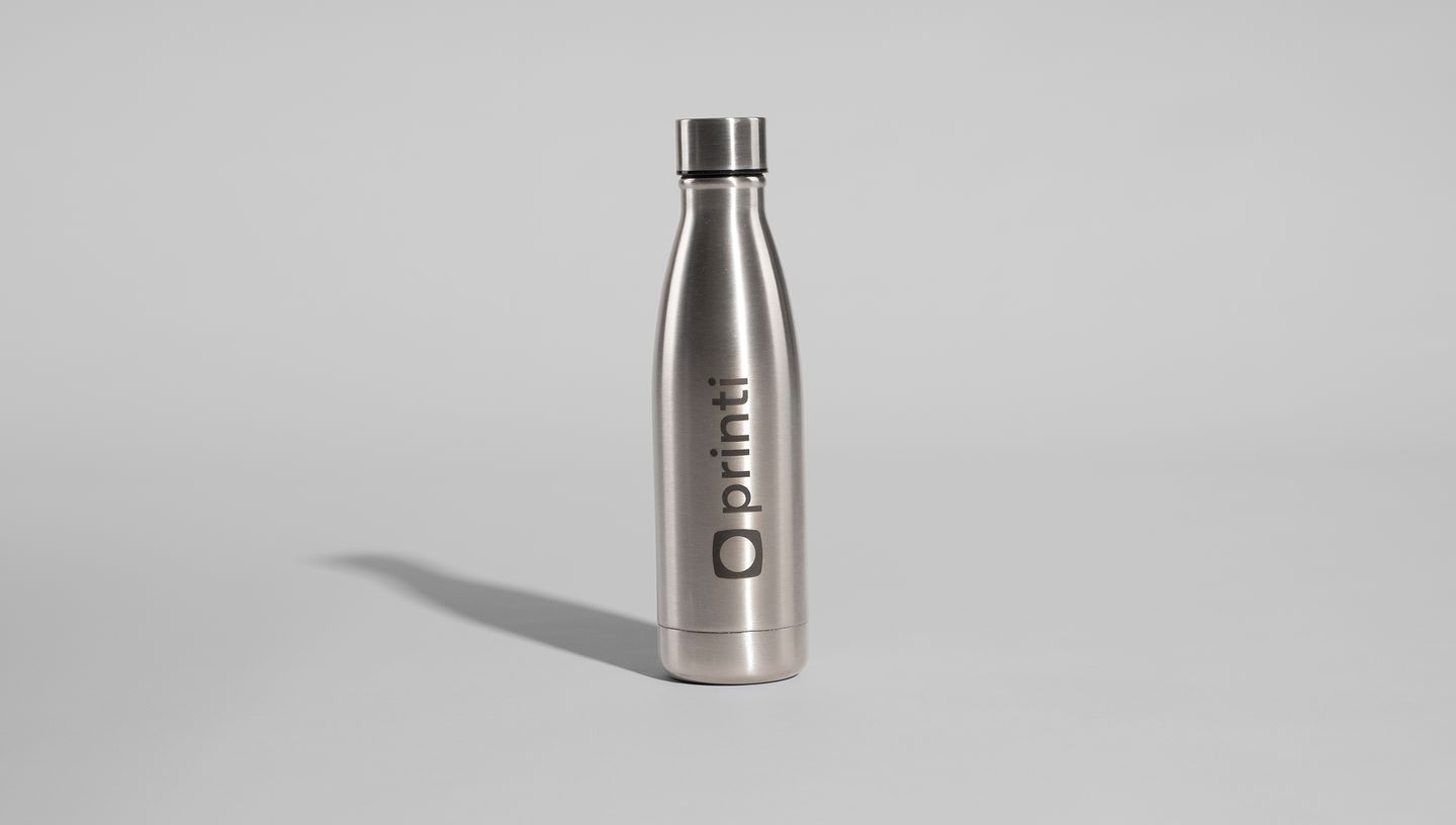 Squeeze térmico buffon personalizado com logo da Printi de inox.