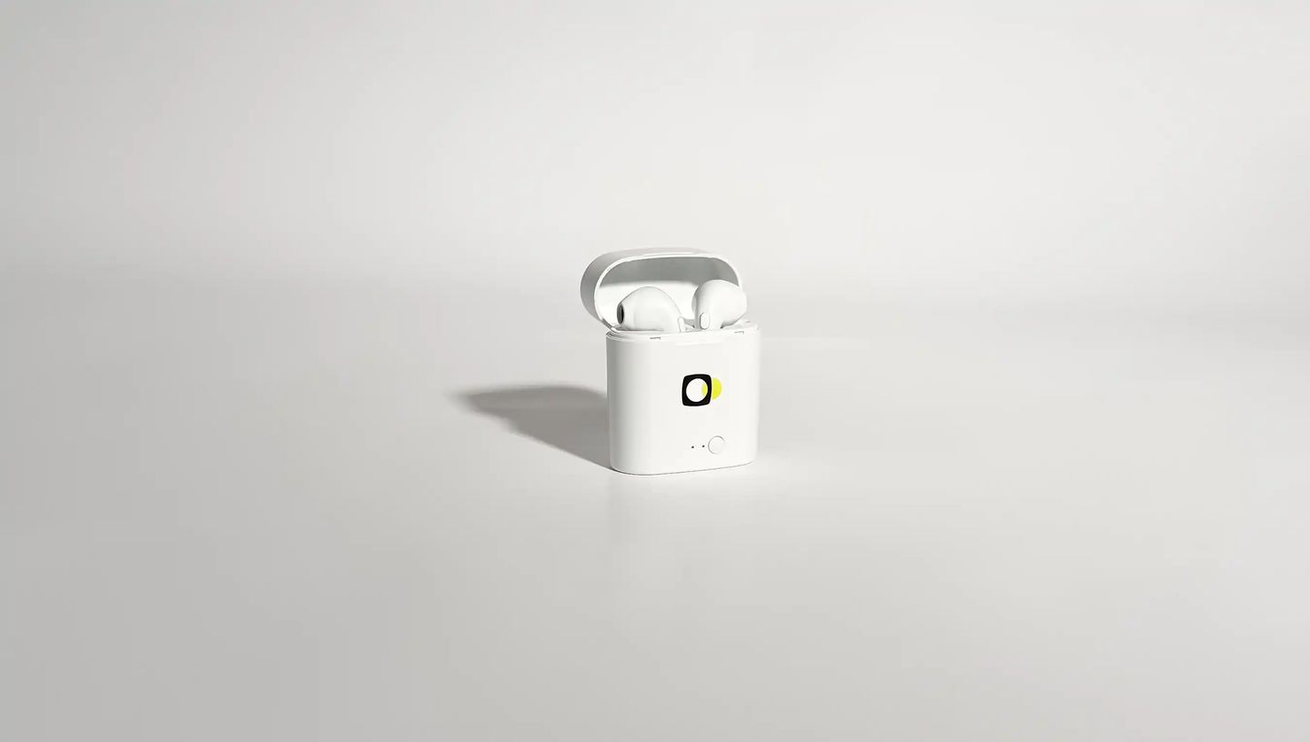 Fone de ouvido Wireless personalizado branco.