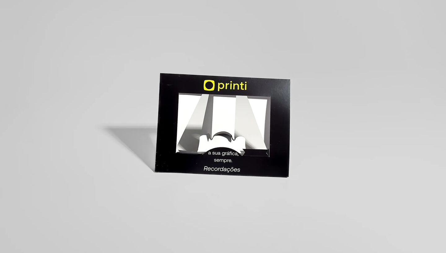 Porta retrato em cartão personalizado