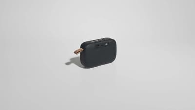Caixa de som com microfone personalizada