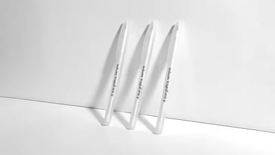 Caneta plástica Milu Frost personalizada