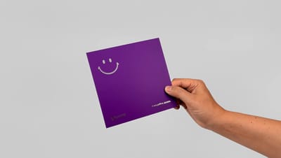 Cartão de agradecimento com hot stamping