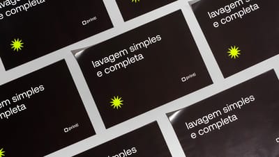 Tapetes de papel personalizados na cor preta.