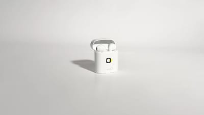 Fone de ouvido Wireless personalizado branco.