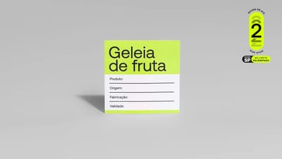 Etiqueta quadrada personalizada Printi com campos para produto, origem e validade, exibindo selo de entrega rápida em até 2 dias úteis.