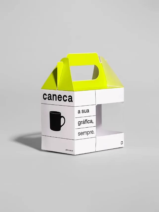 Embalagens personalizáveis para proteger e distribuir canecas, garantindo segurança e toque profissional ao seu negócio.
