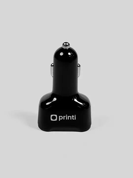 Carregador para carro personalizado com sua marca. Brinde tecnológico que mantém sua empresa presente no dia a dia dos clientes.