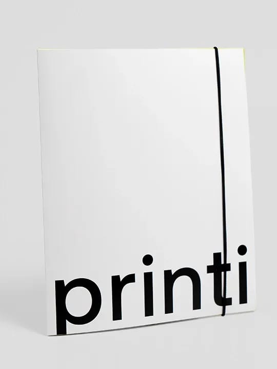 Personalize sua pasta com elástico com sua identidade visual. Ideal para organizar documentos, apresentações, materiais escolares e corporativos.