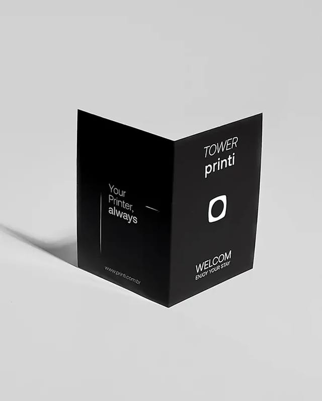 Porta cartão personalizado e funcional. Perfeito para hotéis e eventos.