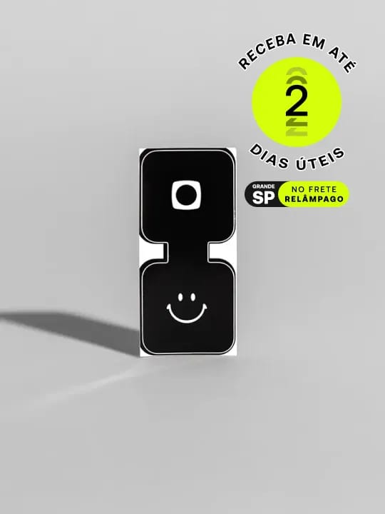 Adesivos personalizados Printi: sofisticação e durabilidade para fechar sacolas com cores vibrantes e designs únicos.