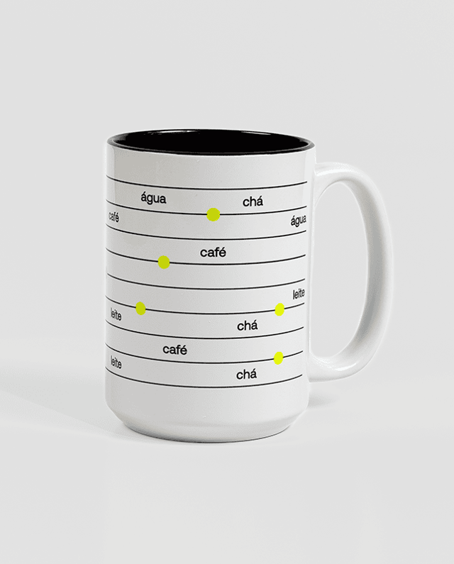 Caneca grande 440ml personalizada, resistente e perfeita para promoções memoráveis.