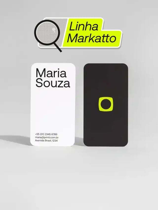 Crie cartões de visita em papel Markatto com acabamento premium para destacar sua marca com elegância e qualidade.