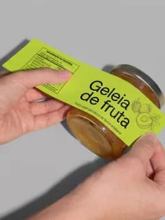 Personalize seu Rótulo Retangular com impressão profissional. Perfeito para destacar sua marca em produtos, embalagens e eventos.